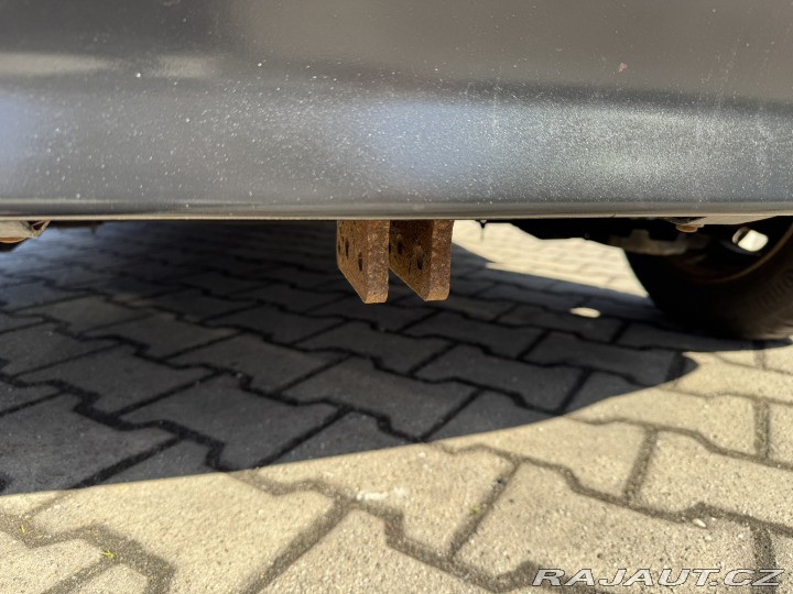 Peugeot 208 1,2 60 KW STK KOLA AC 2014