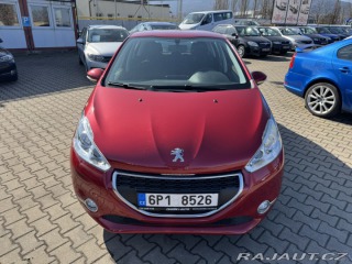 Peugeot 208 1,2 60 KW STK KOLA AC 2014