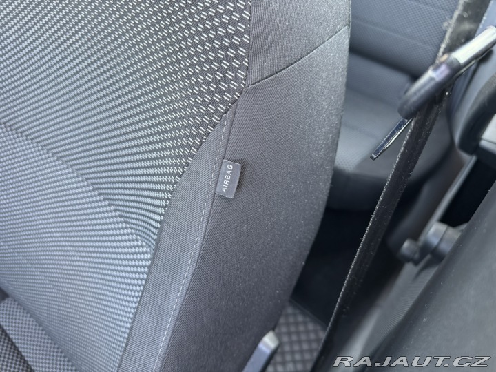 Škoda Octavia 1,6 TDI 77 KW TAŽNÉ KOLA 2014