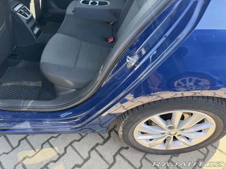 Škoda Octavia 1,6 TDI 77 KW TAŽNÉ KOLA 2014