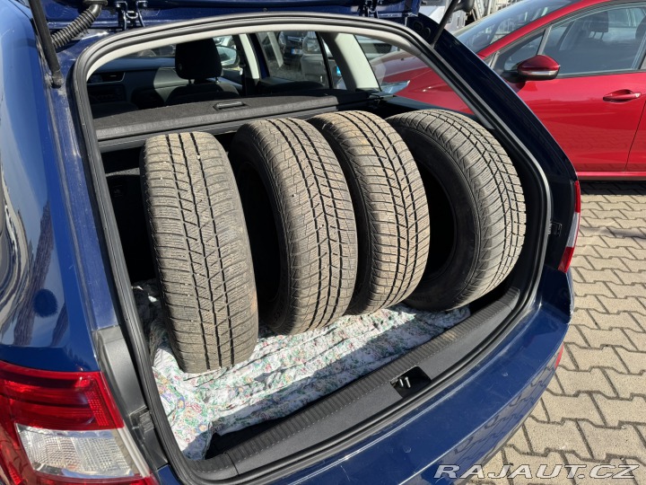 Škoda Octavia 1,6 TDI 77 KW TAŽNÉ KOLA 2014