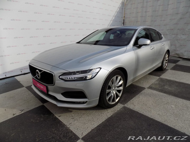 Volvo S90 2.0T4/Momentum/Full-LED/ 2018