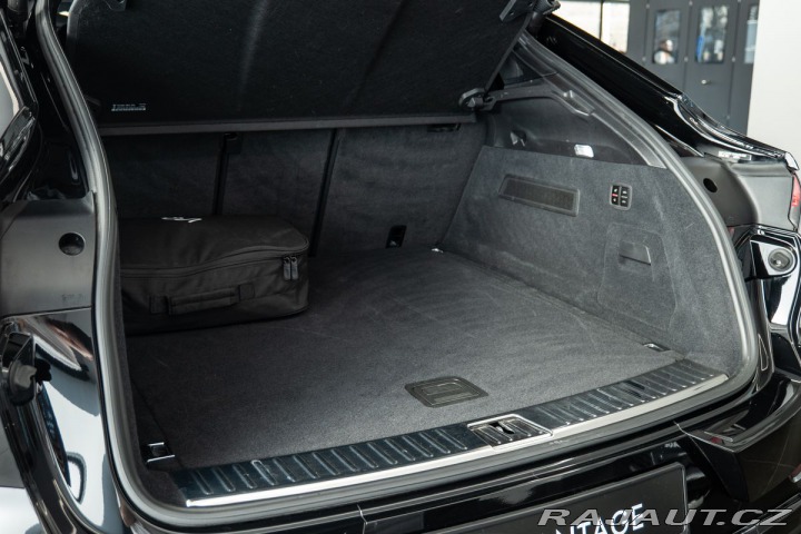 Porsche Cayenne E-Hybrid/Platinum Edition 1800