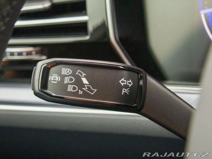 Volkswagen Touareg 3,0 V6 TDI R-Line 1.Maj. 2024