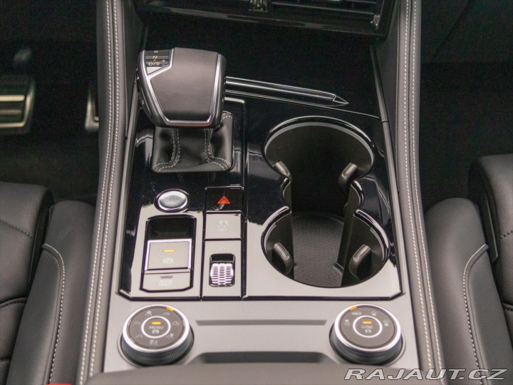 Volkswagen Touareg 3,0 V6 TDI R-Line 1.Maj. 2024