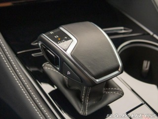 Volkswagen Touareg 3,0 V6 TDI R-Line 1.Maj. 2024