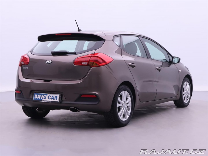 Kia Ceed 1,4 73Kw ALU Klima CZ 2015