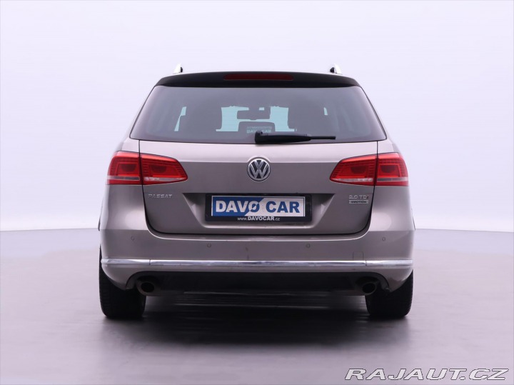 Volkswagen Passat 2,0 TDI DSG 4Motion High 2012