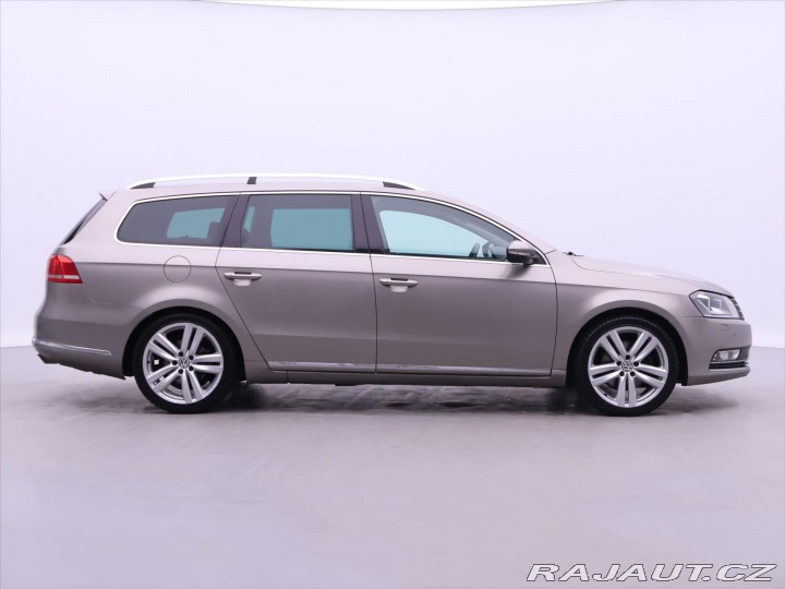 Volkswagen Passat 2,0 TDI DSG 4Motion High 2012
