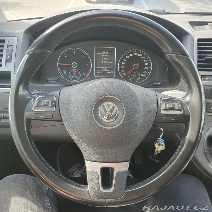 Volkswagen Caravelle LONG 2.0 TDi 2014