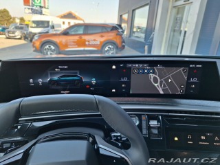 Peugeot 5008 ALLURE Hybrid 136 e-DCS6 2025