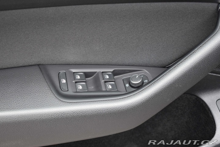 Volkswagen Passat 1.5 TSI *DSG*ACC*DPH*ČR 1 2022