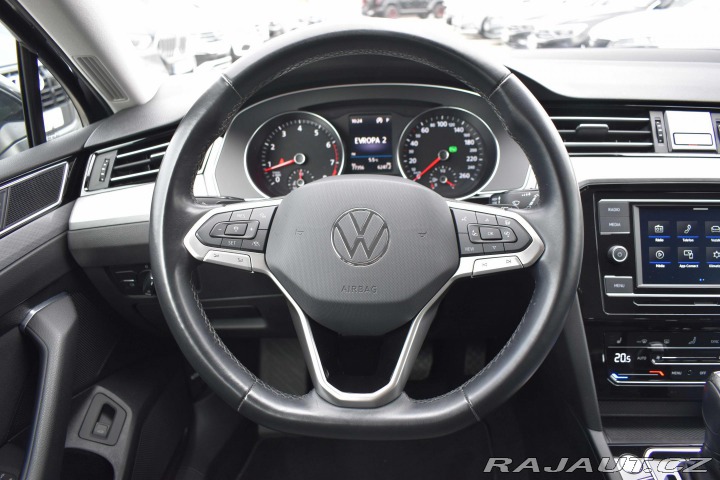 Volkswagen Passat 1.5 TSI *DSG*ACC*DPH*ČR 1 2022