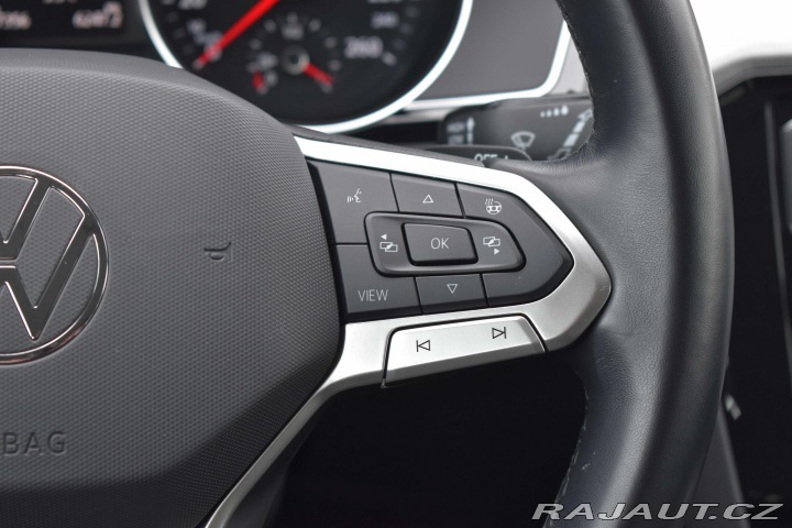 Volkswagen Passat 1.5 TSI *DSG*ACC*DPH*ČR 1 2022