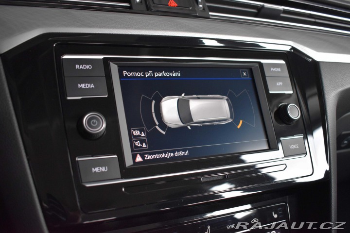 Volkswagen Passat 1.5 TSI *DSG*ACC*DPH*ČR 1 2022