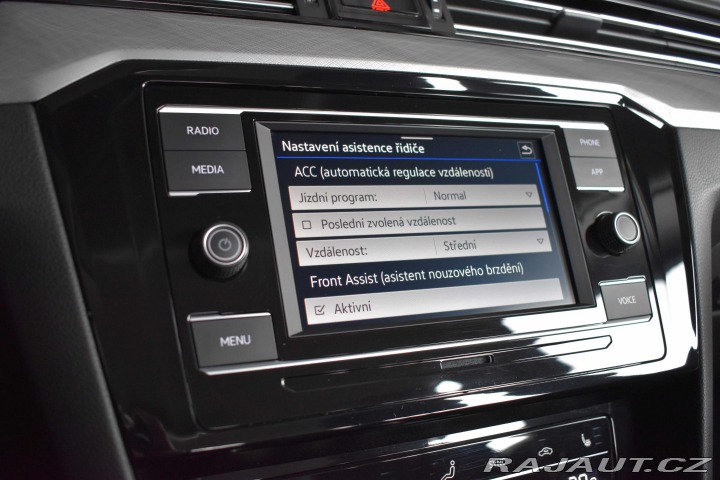 Volkswagen Passat 1.5 TSI *DSG*ACC*DPH*ČR 1 2022