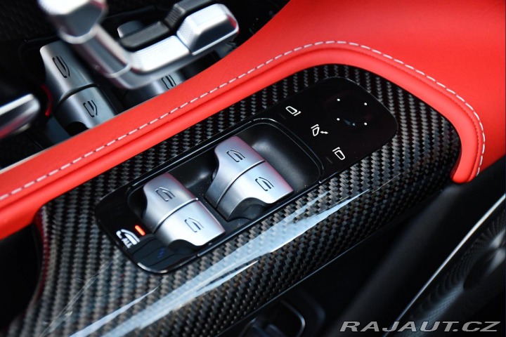 Mercedes-Benz SL 63 AMG VZDUCH KARBON P. 4 2023