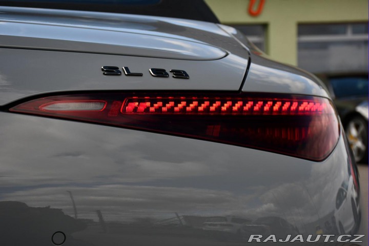 Mercedes-Benz SL 63 AMG VZDUCH KARBON P. 4 2023