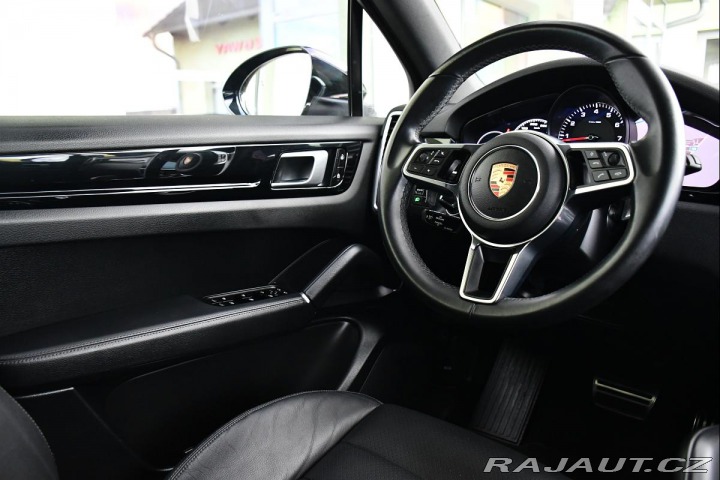 Porsche Cayenne S 324KW ZÁRUKA DO 9/2027 2019