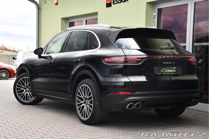 Porsche Cayenne S 324KW ZÁRUKA DO 9/2027 2019