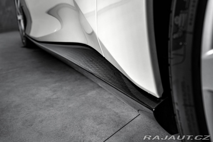 Ferrari Portofino SK 1800