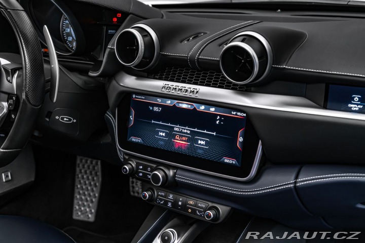 Ferrari Portofino SK 1800