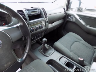 Nissan Navara 2.5DCI/4x4/klimatizace/ 2005