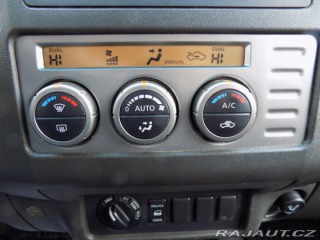 Nissan Navara 2.5DCI/4x4/klimatizace/ 2005