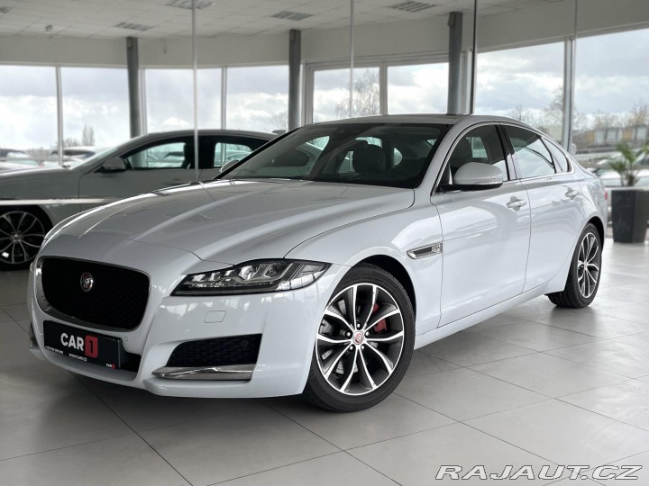 Jaguar XF 30d 221kW*KeyLess*FullLED 2015