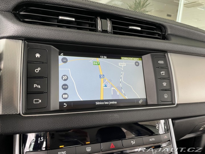 Jaguar XF 30d 221kW*KeyLess*FullLED 2015
