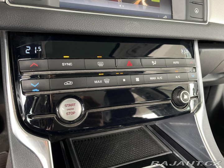 Jaguar XF 30d 221kW*KeyLess*FullLED 2015