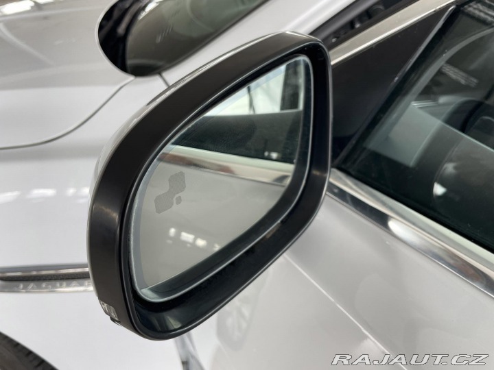 Jaguar XF 30d 221kW*KeyLess*FullLED 2015