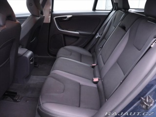 Volvo V60 2,0 D4 120kW Automat Mome 2012