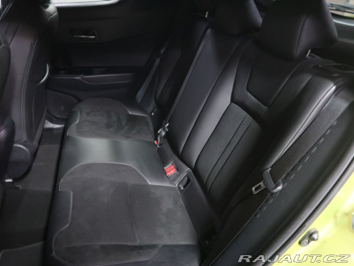 Toyota C-HR 1.8Hybrid,CZ,1Maj,Selecti 2019