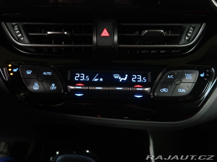 Toyota C-HR 1.8Hybrid,CZ,1Maj,Selecti 2019
