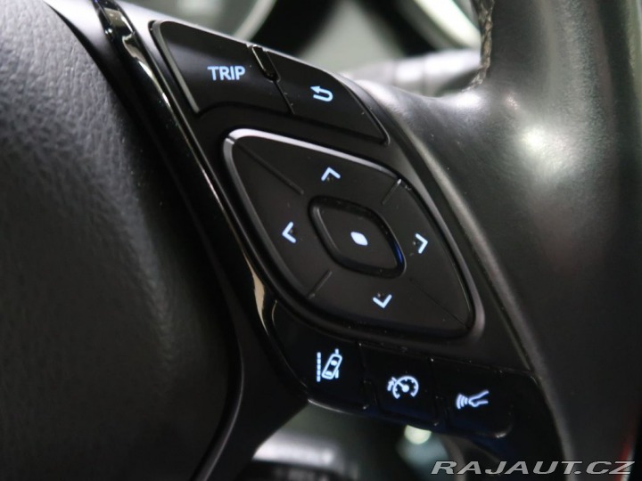 Toyota C-HR 1.8Hybrid,CZ,1Maj,Selecti 2019
