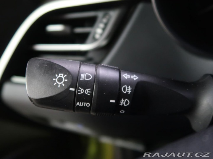 Toyota C-HR 1.8Hybrid,CZ,1Maj,Selecti 2019