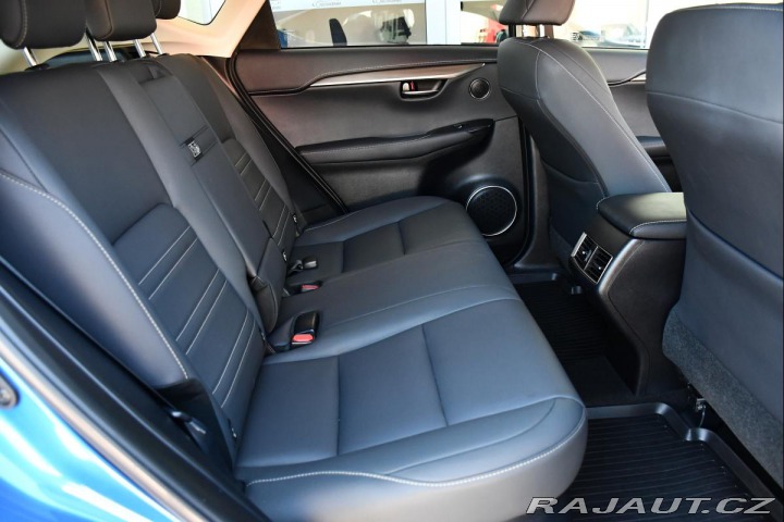 Lexus Ostatní modely NX 300h 2.5 4WD LED 2xPNEU ČR 12t 2020