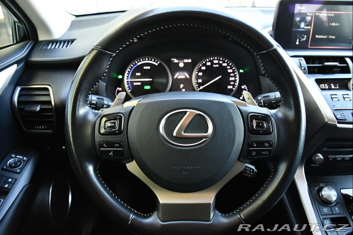 Lexus Ostatní modely NX 300h 2.5 4WD LED 2xPNEU ČR 12t 2020
