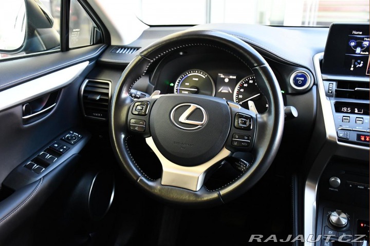 Lexus Ostatní modely NX 300h 2.5 4WD LED 2xPNEU ČR 12t 2020