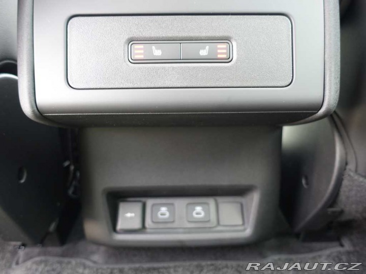 Land Rover Discovery 5 3,0 Dynamic SE D250 7 m 2025