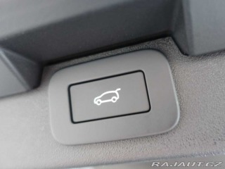 Land Rover Discovery 5 3,0 Dynamic SE D250 7 m 2025