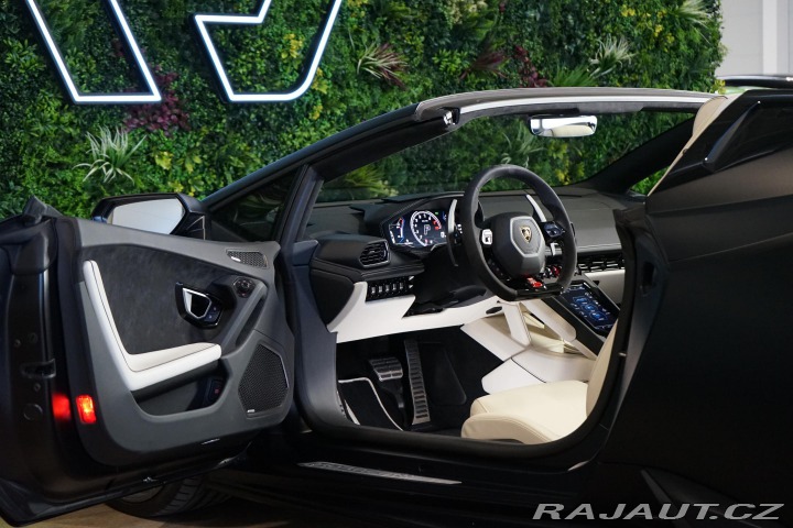 Lamborghini Huracán EVO Spyder AWD Lift Záruk 2023