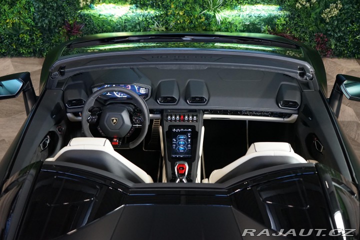 Lamborghini Huracán EVO Spyder AWD Lift Záruk 2023