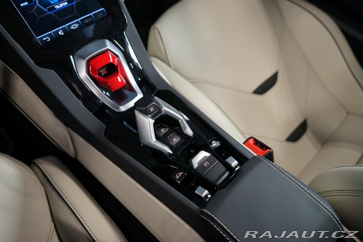 Lamborghini Huracán EVO Spyder AWD Lift Záruk 2023