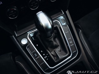 Volkswagen Passat 1.5TSi, Elegance  110 kW 2020