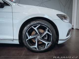 Volkswagen Passat 1.5TSi, Elegance  110 kW 2020