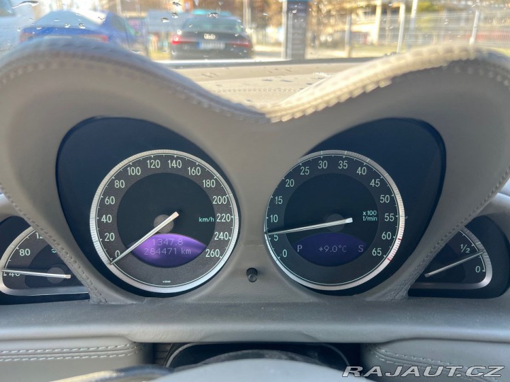 Mercedes-Benz SL 500 V8 306k Automat 2002