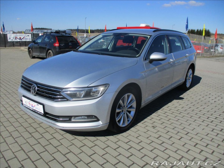 Volkswagen Passat 2,0 TDi 110kw Highline DS 2017