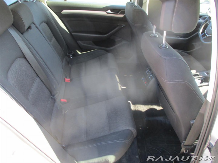 Volkswagen Passat 2,0 TDi 110kw Highline DS 2017